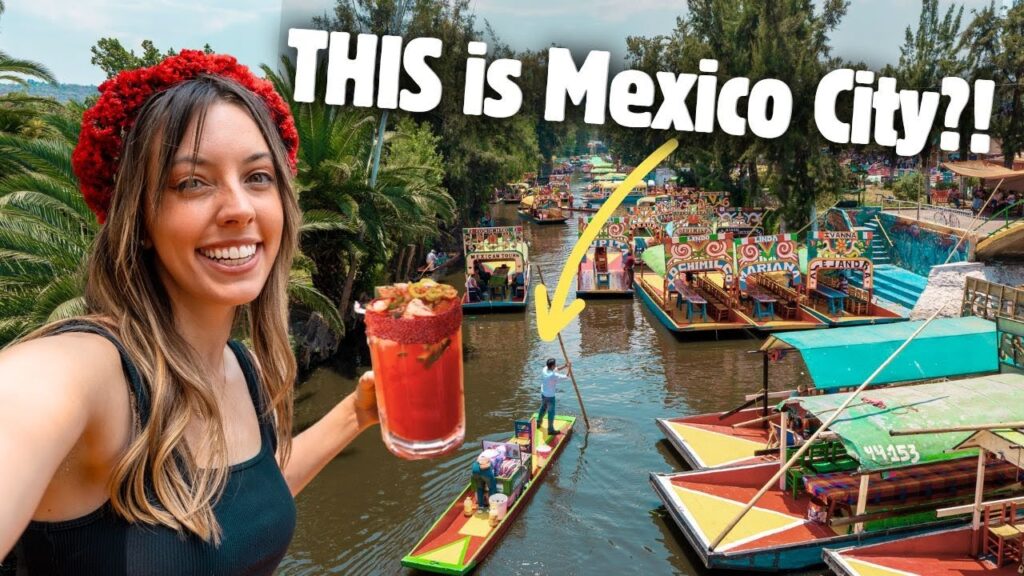 Enjoy a boat ride in the canals of Tláhuac in Mexico City